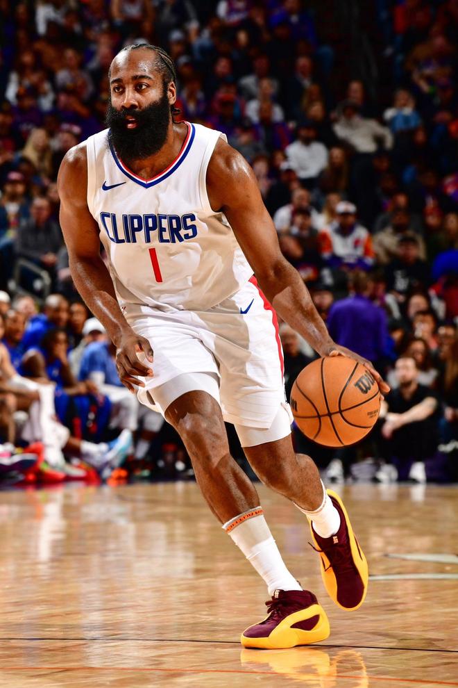 足球意甲争四形势混乱，7队争3名额（意甲前四混战：七队争三席）