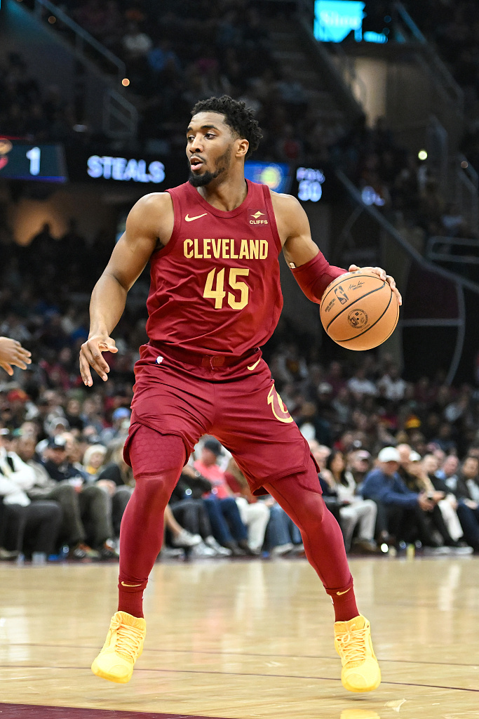 欧冠淘汰赛前瞻：巴黎对阵切尔西,（欧冠淘汰赛焦点战：巴黎迎战切尔西）