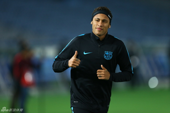 未来可期，李新翔中超处子赛季即收获6球3助（李新翔中超首季斩获6球3助，前景可期）