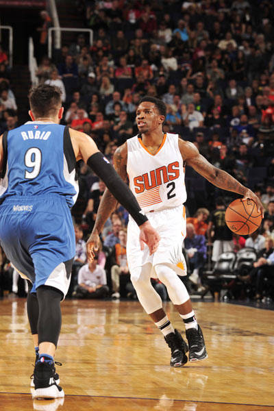 连输米兰马竞，齐沃赛后在更衣室与马洛塔和奥西利奥紧急开会（连败米兰与马竞后，齐沃赛后在更衣室与马洛塔、奥西利奥紧急会谈）