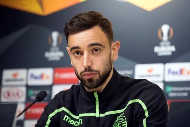 半场战报：汉堡0-1云达不莱梅，斯特奇破门（半场速递：汉堡暂0-1落后云达不莱梅，斯特奇打破僵局）