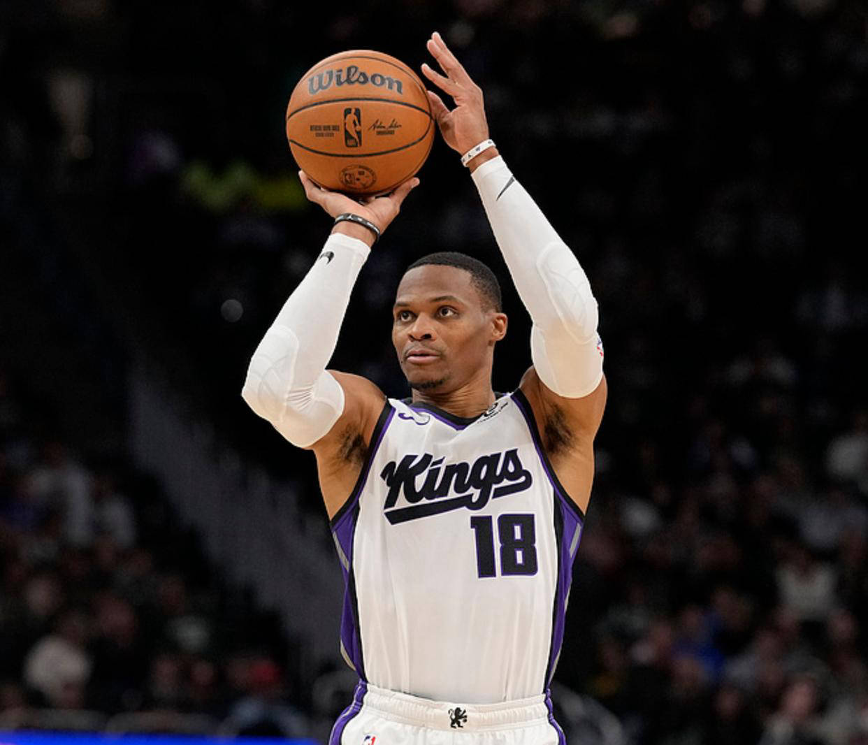 吴曦：在场上不知道其他场次的结果，现在只有做好自己（吴曦：赛场上不关心别处比分，关键是做好自己）